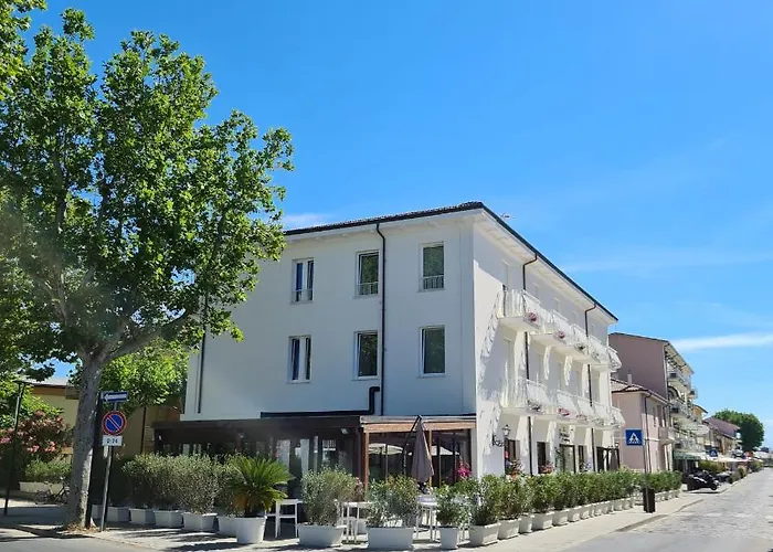 Frühstückspension Borgomare E Colazioni Cervia