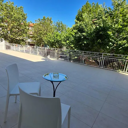 Borgomare E Colazioni Bed & Breakfast *