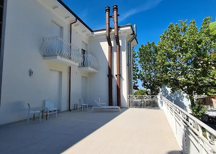 Borgomare E Colazioni 체르비아